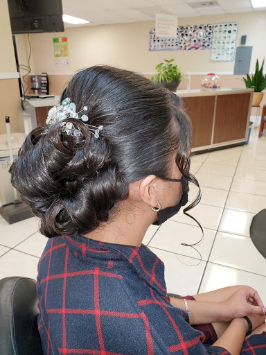 Beauty Salon «Estrellita Beauty Salon», reviews and photos, 1016 N Dallas Ave, Lancaster, TX 75146, USA