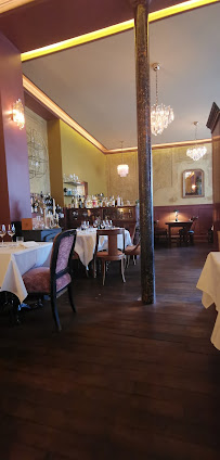 Atmosphère du Restaurant français Restaurant Pétrelle à Paris - n°8