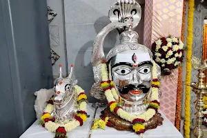 Lingeshwara Temple image