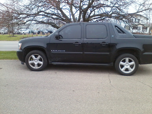 Used Car Dealer «Rose Automotive», reviews and photos, 110 N Erie Blvd, Hamilton, OH 45011, USA