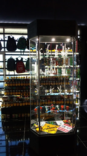 Vaporizer Store «ROCK N ROLL IT SMOKE SHOP AND VAPE SHOP», reviews and photos, 11750 Barker Cypress Rd, Cypress, TX 77433, USA