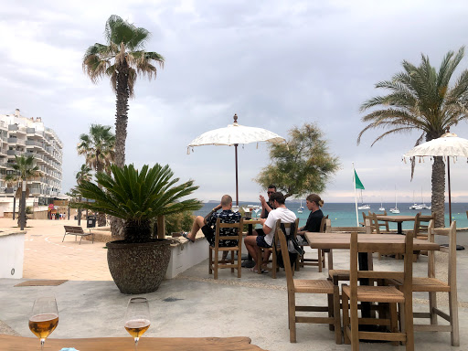 Sitios romanticos para tomar algo en Ibiza