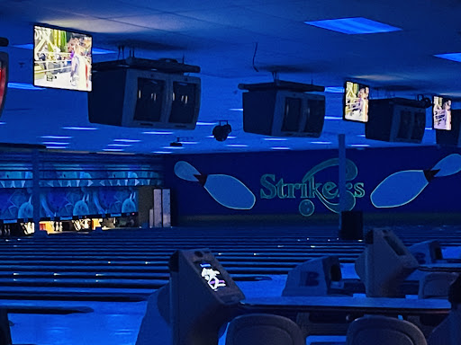Bowling Alley «Strikers Entertainment Center», reviews and photos, 30971 Armada Ridge Rd, Richmond, MI 48062, USA