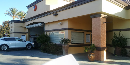 Dessert Shop «Las Posas Car Wash & Lube Center», reviews and photos, 100 S Las Posas Rd, Camarillo, CA 93010, USA