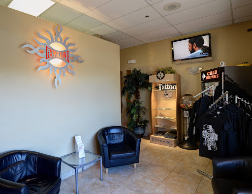 Extreme Salon Tanning & Tattoo, 21043 N Cave Creek Rd A-7, Phoenix, AZ 85024, USA, 