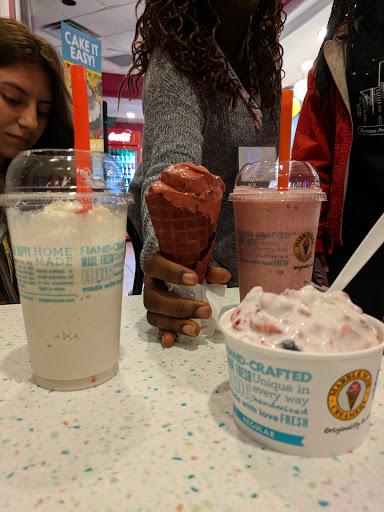 Ice Cream Shop «Marble Slab Creamery», reviews and photos, 3133 S Alameda St #550, Corpus Christi, TX 78404, USA