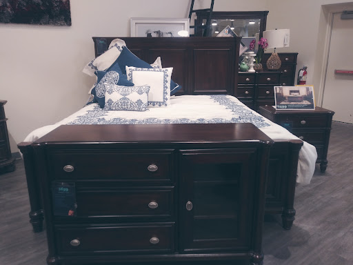 Home Improvement Store «The Home Depot», reviews and photos, 13500 Middlebelt, Livonia, MI 48150, USA