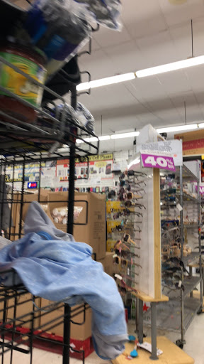 Discount Store «National Wholesale Liquidators», reviews and photos, 7101 Kissena Blvd, Flushing, NY 11367, USA