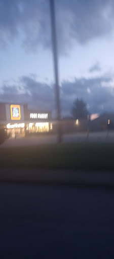 Supermarket «ALDI», reviews and photos, 434 12th St, Dunbar, WV 25064, USA