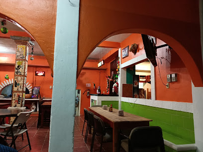 Pizzeria Rockys - C. 22 176, Centro, 97930 Peto, Yuc., Mexico