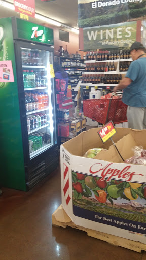 Grocery Outlet image
