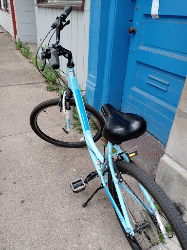 Sporting Goods Store «Play It Again Sports», reviews and photos, 3939 N Ashland Ave, Chicago, IL 60613, USA