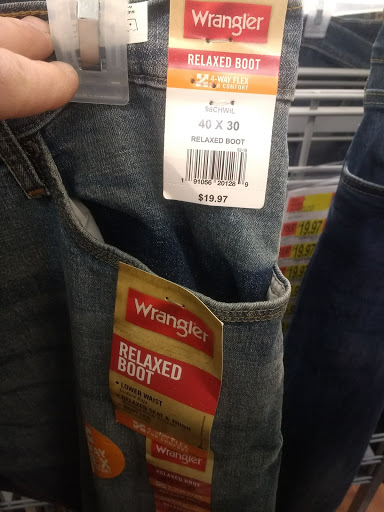 Department Store «Walmart Supercenter», reviews and photos, 35 Plaza Dr, Tamaqua, PA 18252, USA