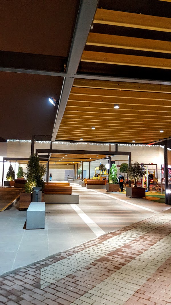 Centro Comercial Alcampo