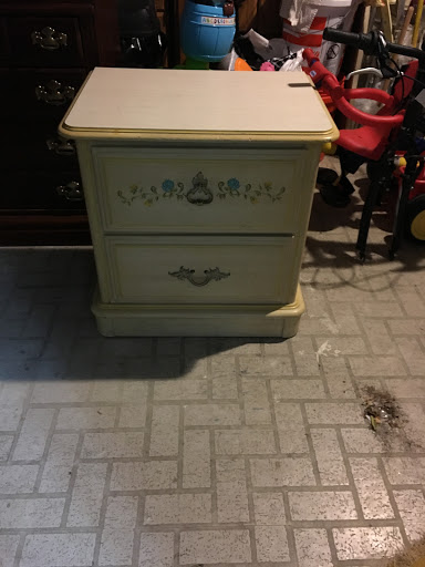 Furniture Store «Uhuru Furniture & Collectibles», reviews and photos, 832 N Broad St, Philadelphia, PA 19130, USA