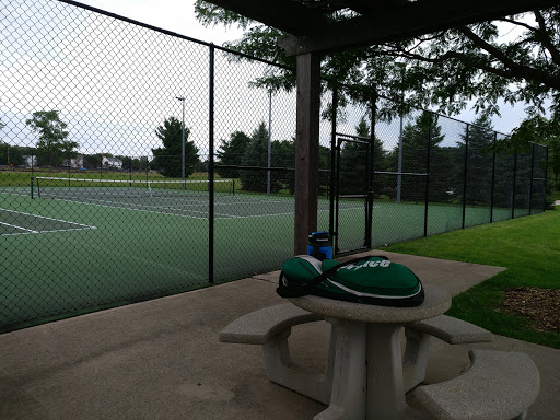 Park «Huffman Park», reviews and photos, 811 Tartans Dr, West Dundee, IL 60118, USA