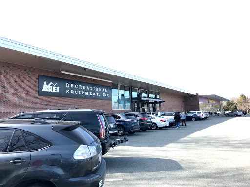 Camping Store «REI», reviews and photos, 279 Salem St, Reading, MA 01867, USA