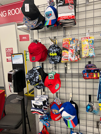 Clothing Store «Burlington Coat Factory», reviews and photos, 1116 E Stone Dr, Kingsport, TN 37660, USA