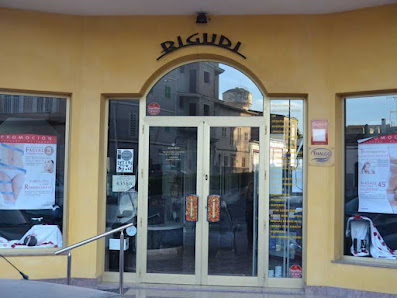 Salón de Peluquería y Estética Bigudi Av. Mossèn Alcover, 77, 07500 Manacor, Balearic Islands, España