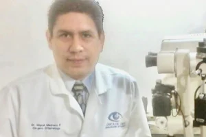 Clínica de Microcirugia, Especialidades Oftálmicas (Dr. Miguel Medrano Oftalmólogo). image