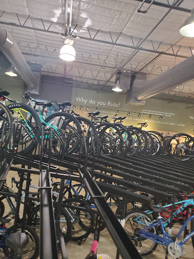 Bicycle Store «Bike Barn - West University», reviews and photos, 5339 Weslayan St, Houston, TX 77005, USA