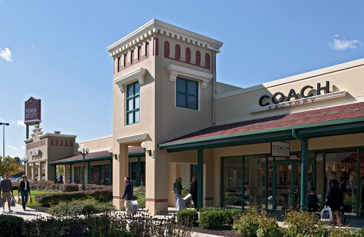 Shopping Mall «Hagerstown Premium Outlets», reviews and photos, 495 Premium Outlets Blvd, Hagerstown, MD 21740, USA