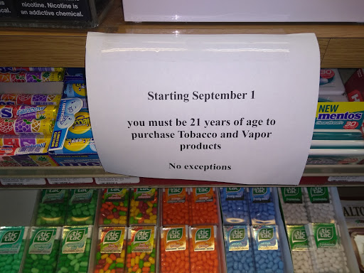 Convenience Store «Central Beverage», reviews and photos, 4 Central St, Essex Junction, VT 05452, USA