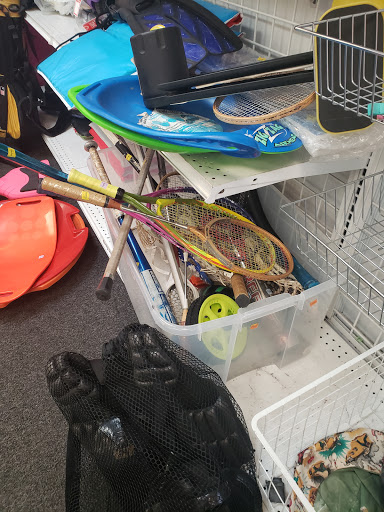 Thrift Store «Goodwill Retail Store & Donation Center», reviews and photos, 2495 Crain Hwy, Waldorf, MD 20601, USA