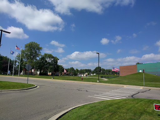 Recreation Center «Jack E. Kirksey Livonia Community Recreation Center», reviews and photos, 15100 Hubbard, Livonia, MI 48154, USA