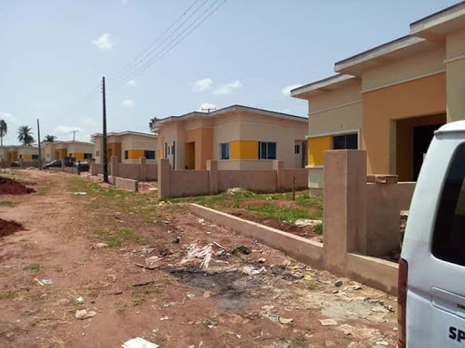 Arc-View Investments Ltd., 314 Ikorodu Rd, Anthony, Lagos, Nigeria, Contractor, state Lagos