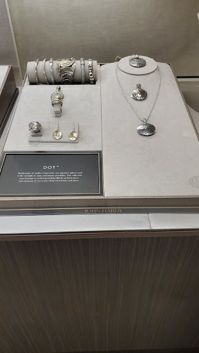 Jewelry Store «Jared The Galleria of Jewelry», reviews and photos, 1475 Lake Woodlands Dr, The Woodlands, TX 77380, USA