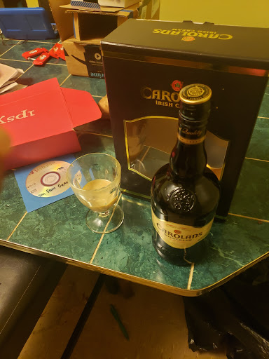 Liquor Store «Burris Liquor Store», reviews and photos, 418 Meeting St, Charleston, SC 29403, USA