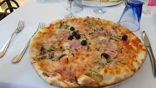 Ristorante Pizzeria Baia Del Corso in Porto Recanati, Provincia di Macerata