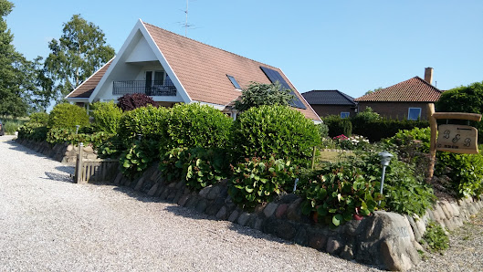 Bed and Breakfast Hasseloe Hasseløvej 102, 4800 Nykøbing Falster, Danmark