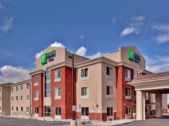 Holiday Inn Express & Suites Albuquerque Airport, an IHG Hotel