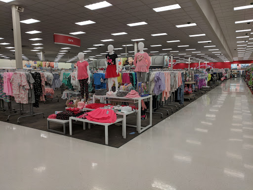 Department Store «Target», reviews and photos, 6100 Broadmoor St, Mission, KS 66202, USA