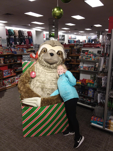 Shopping Mall «Creekside Commons Shopping Center», reviews and photos, Mentor Ave, Mentor, OH 44060, USA