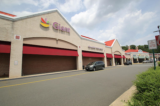 Supermarket «Giant», reviews and photos, 5740 Union Mill Rd, Clifton, VA 20124, USA