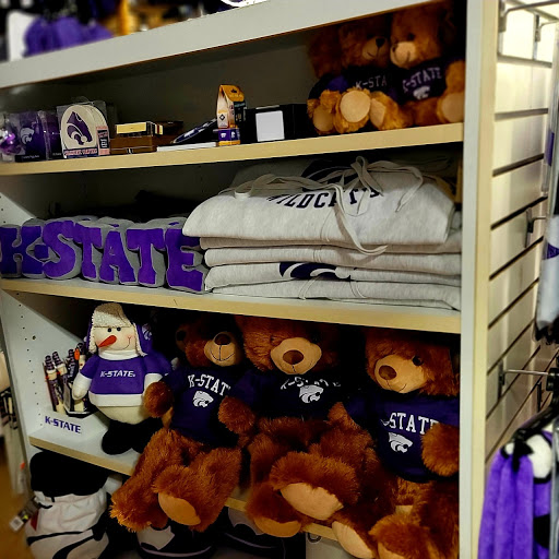 Sportswear Store «Rally House Boardwalk», reviews and photos, 8650 N Boardwalk Ave, Kansas City, MO 64154, USA