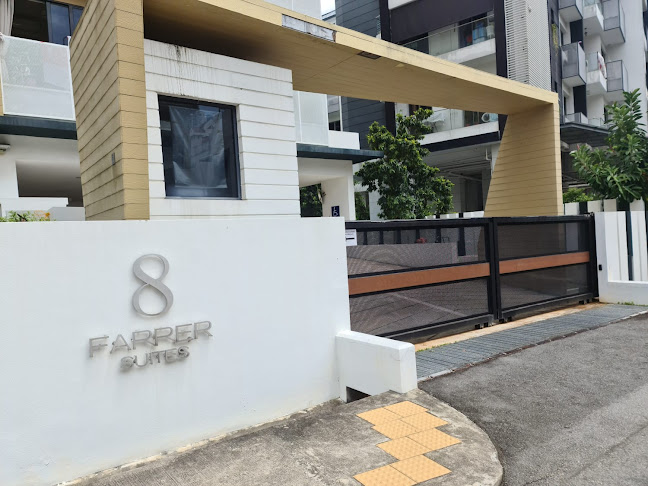 http://www.8farrersuites.cos.sg/