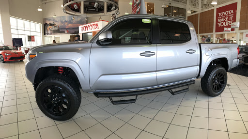 Toyota Dealer «Toyota Knoxville», reviews and photos, 10415 Parkside Dr, Knoxville, TN 37922, USA