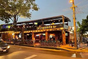 La Esquinita Bar image