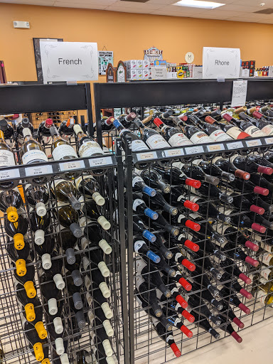Wine Store «Wine and Spirit Warehouse», reviews and photos, 830 S Milwaukee Ave, Libertyville, IL 60048, USA