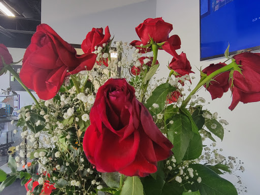 Florist «Heavenly Floral Designs Huebner», reviews and photos, 10501 Huebner Rd #1, San Antonio, TX 78240, USA