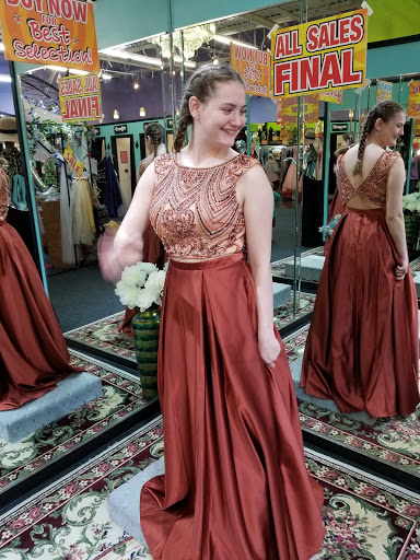 Boutique «SpellBound Boutique & Formal Wear», reviews and photos, 2455 Ridge Rd #129, Rockwall, TX 75087, USA