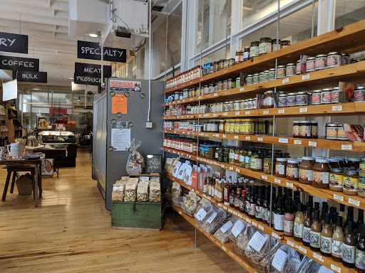 Grocery Store «Mill Market», reviews and photos, 8 Old Rte 6, Hawley, PA 18428, USA