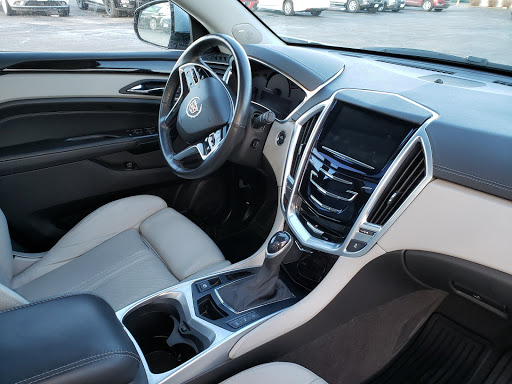 Car Dealer «Wes Finch Auto Plaza Inc», reviews and photos, 410 West St, Grinnell, IA 50112, USA