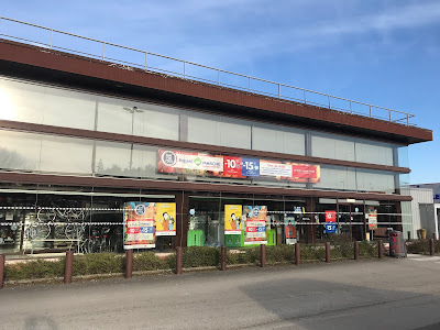 Station-service Carrefour Market à Gray