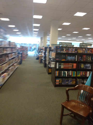 Book Store «Barnes & Noble», reviews and photos, 1001 Barnes Crossing Rd #104, Tupelo, MS 38804, USA
