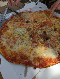 Plats et boissons du Pizzeria Pizzas des Pins à Roquefort-les-Pins - n°8
